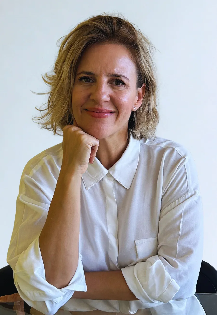 Natalia Fernández en un espacio de trabajo